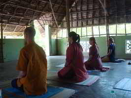 Unterricht im Anandashram in Südindien August 2008
